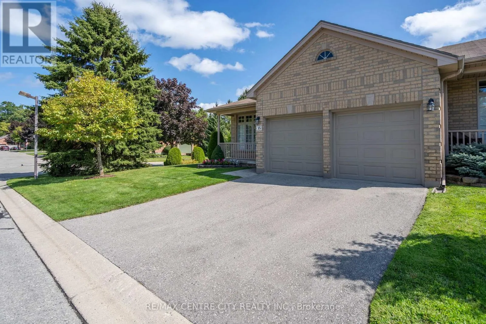 35 - 7 CADEAU TERRACE, #35