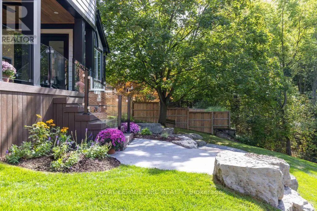 12 SCOTTDALE COURT