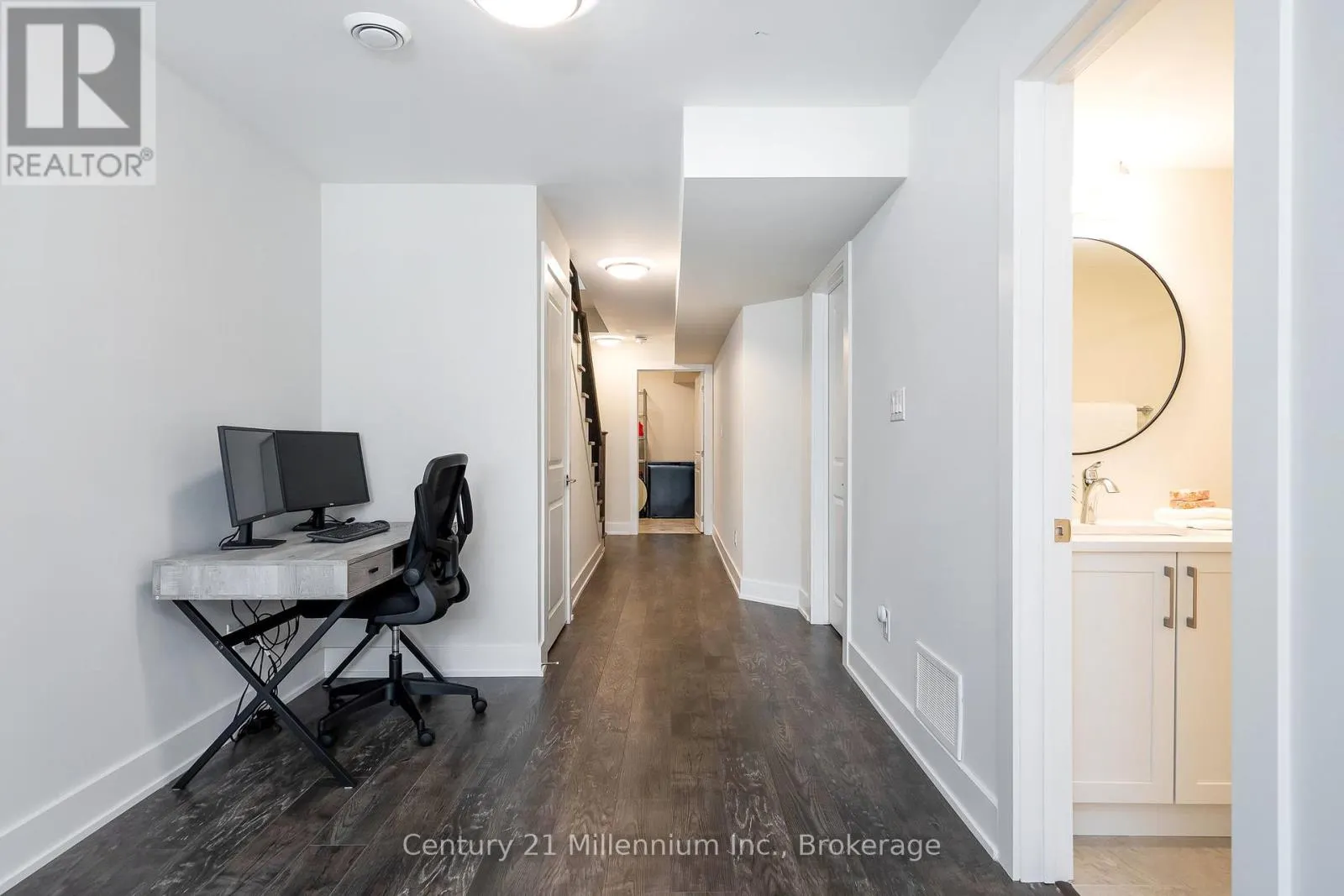 135 COURTLAND STREET