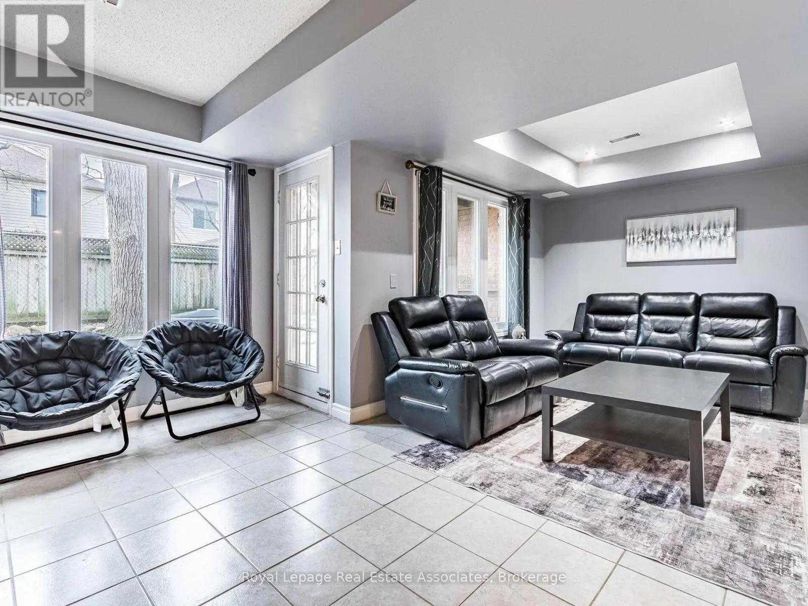 8 - 310 CHRISTOPHER DRIVE