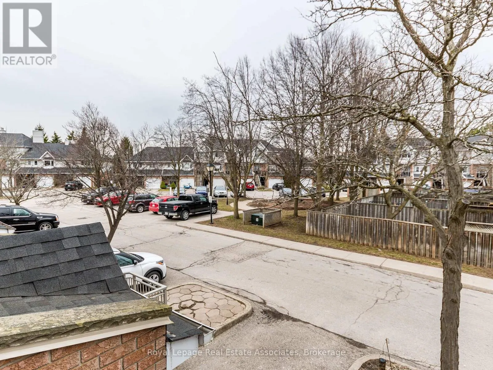 8 - 310 CHRISTOPHER DRIVE