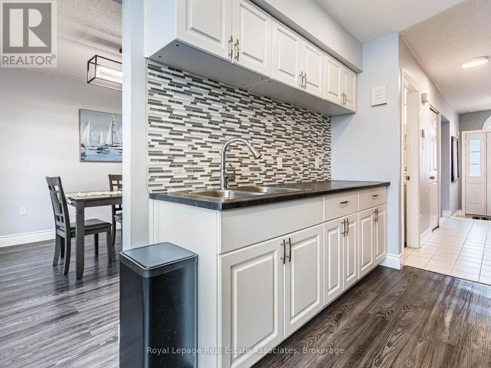 8 - 310 CHRISTOPHER DRIVE