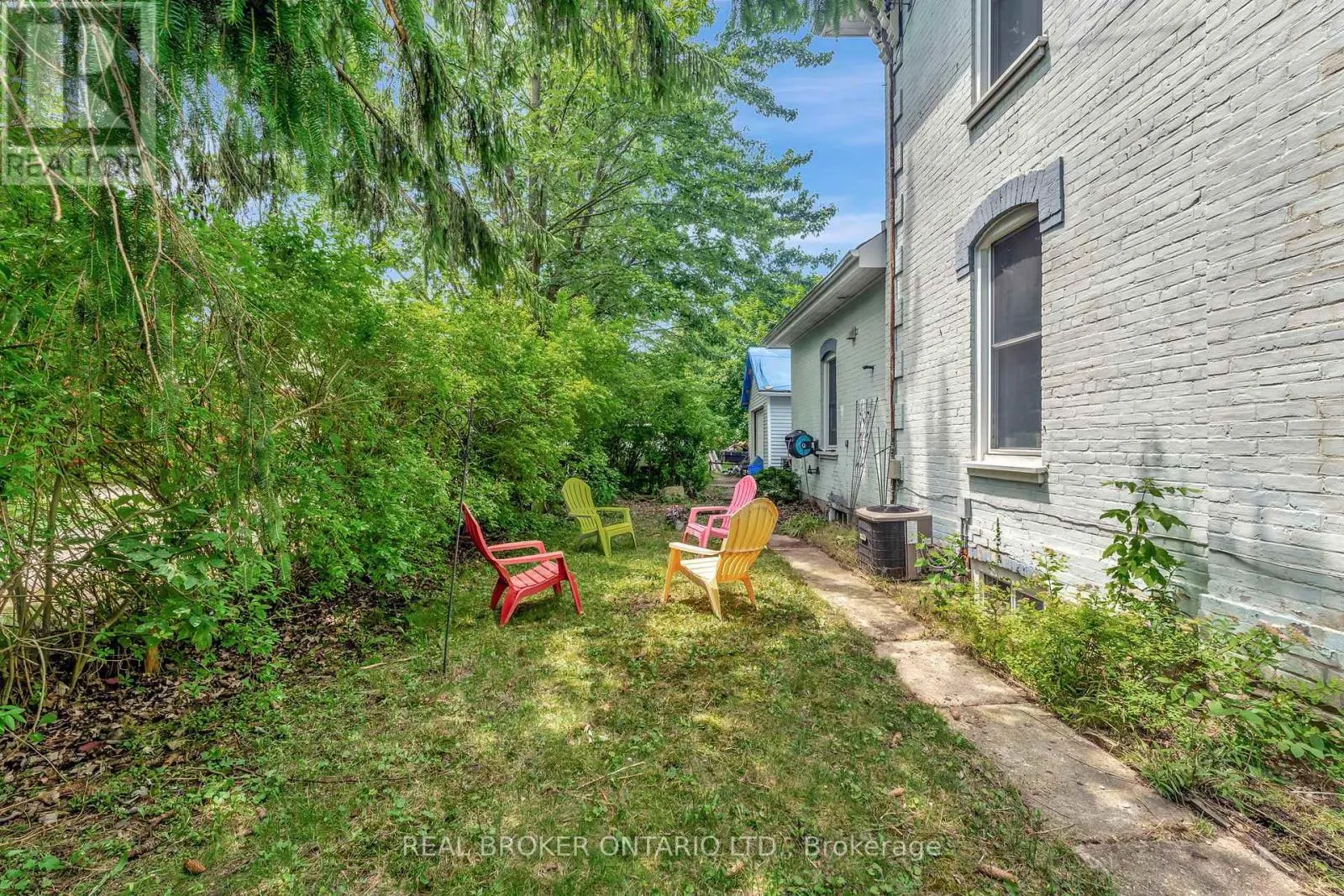 16 STOVER STREET S