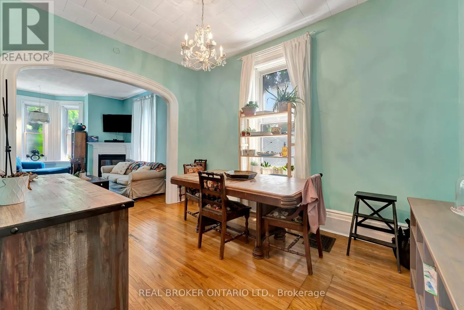 16 STOVER STREET S