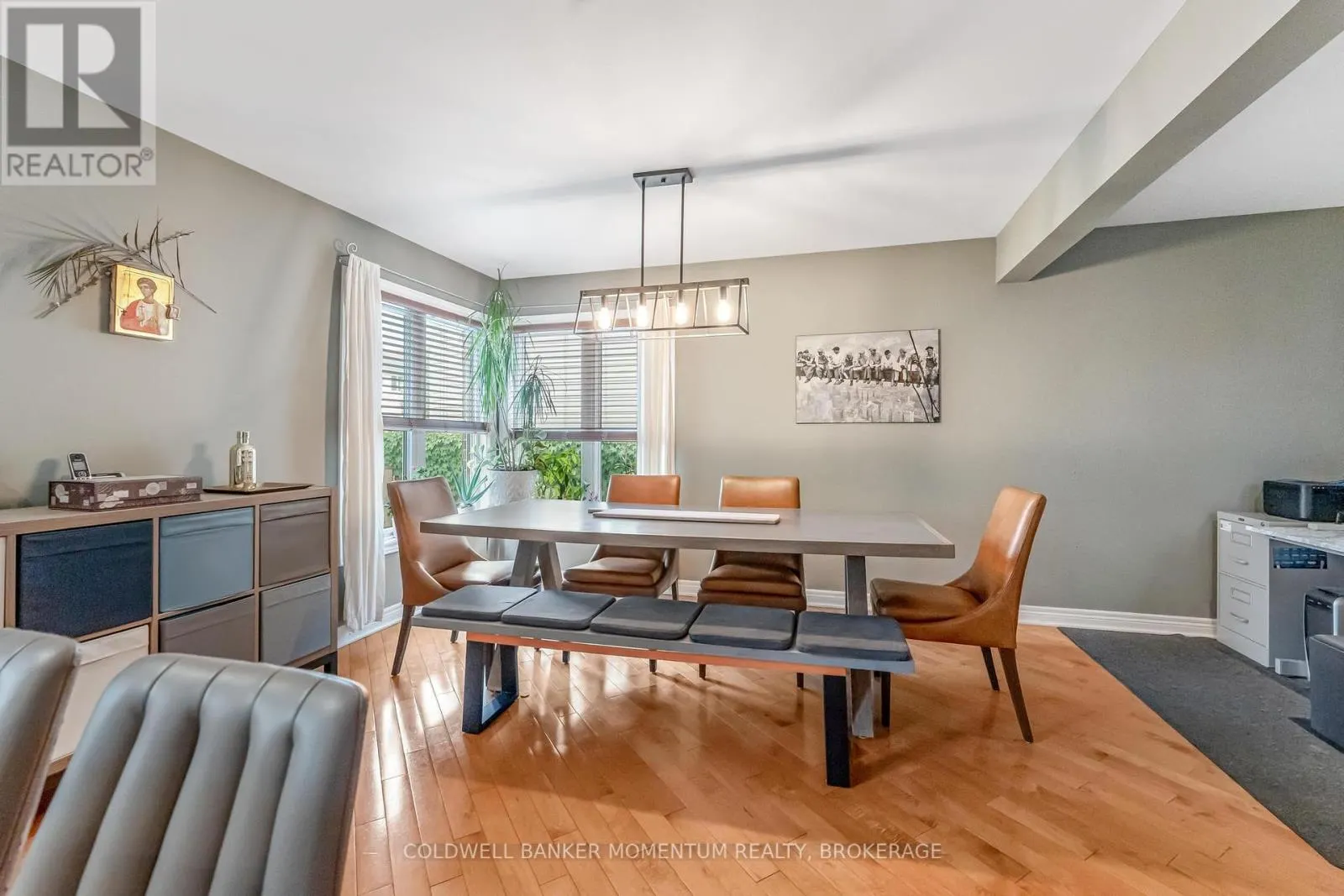 163 CRYSLER CRESCENT
