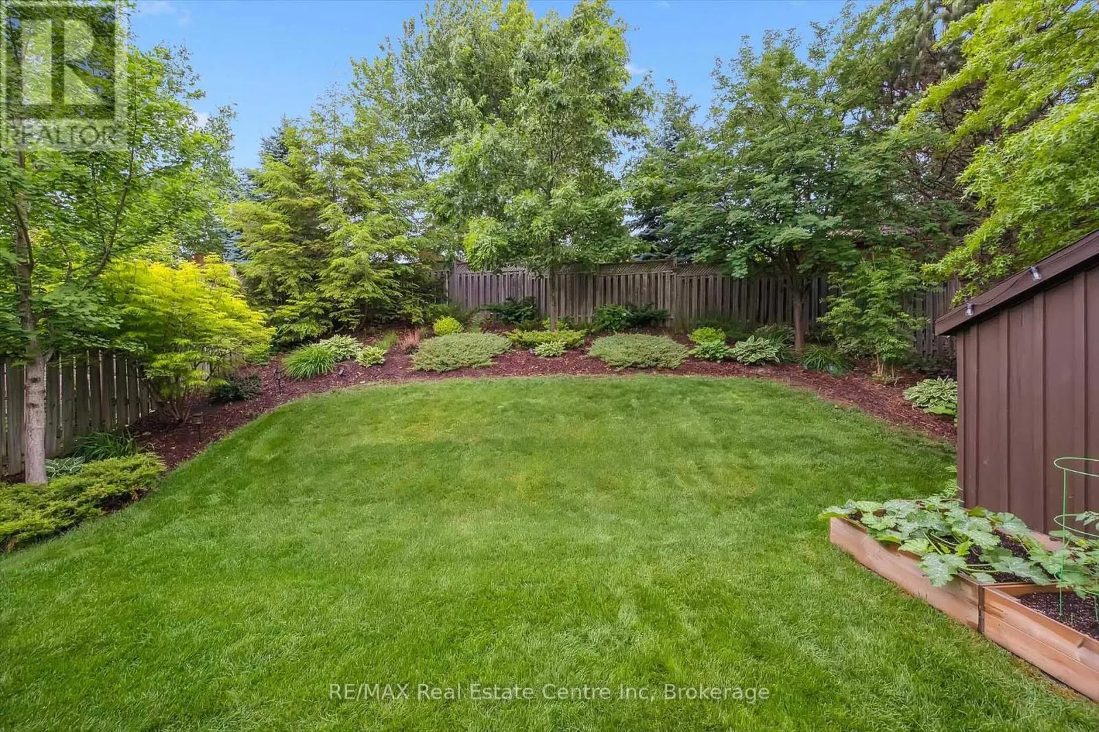 32 FRASSON DRIVE