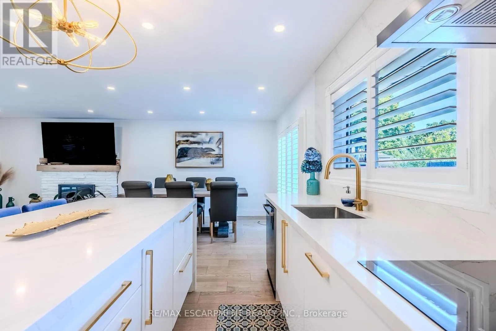 23 WEST HAMPTON ROAD