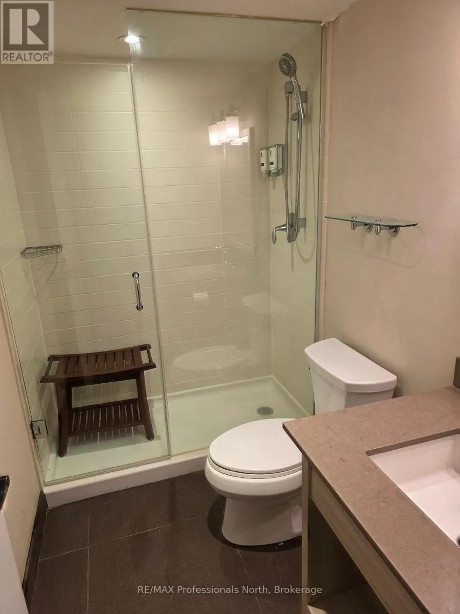 52-203 - 1235 DEERHURST DRIVE, #52-203