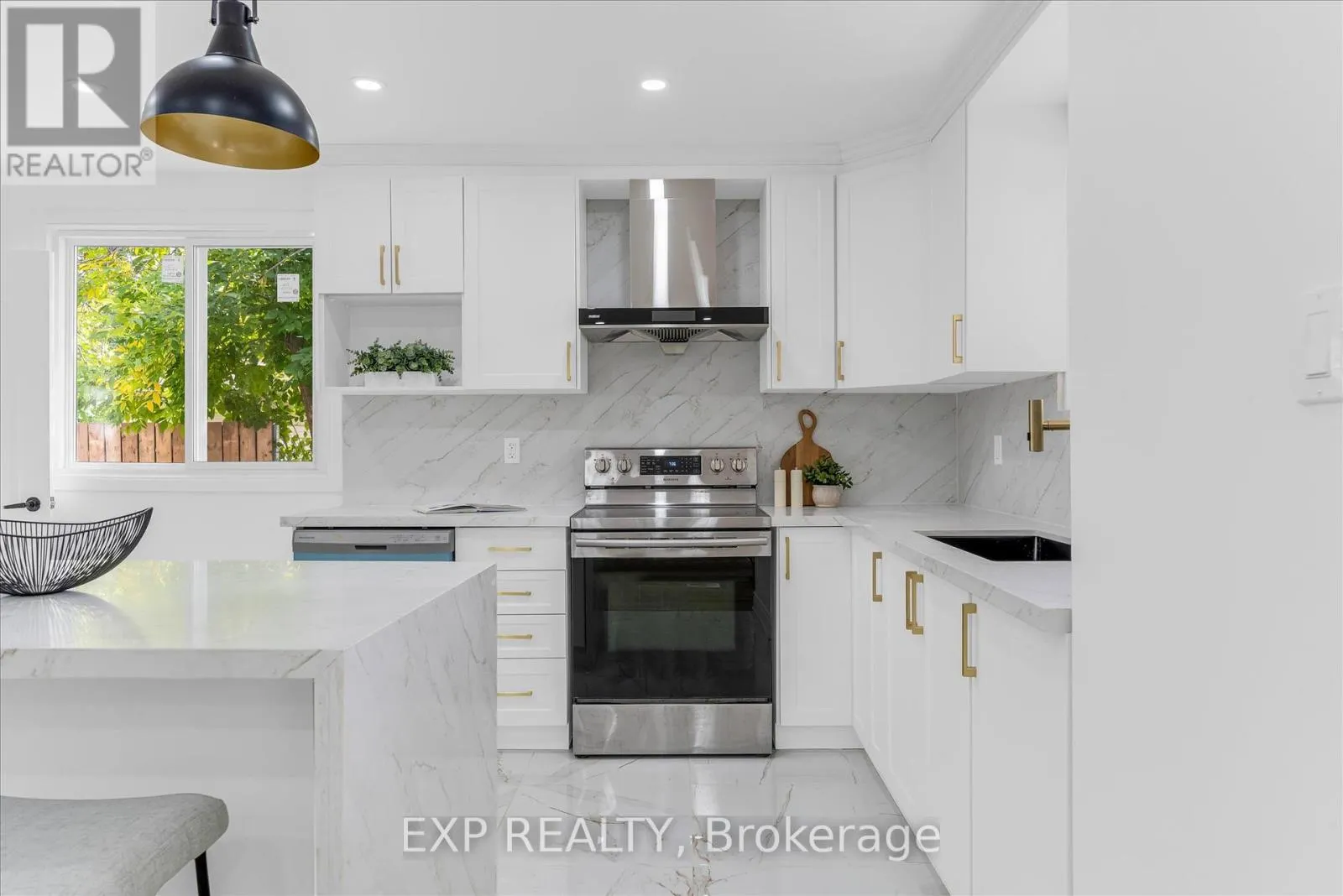 89 MOXLEY DRIVE