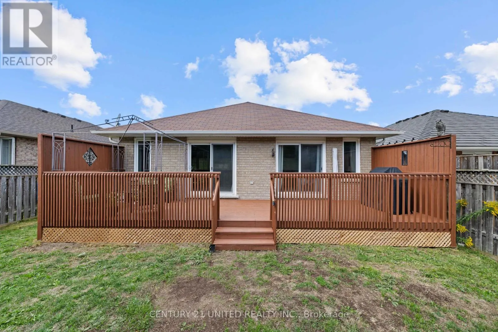 385 BIANCO CRESCENT