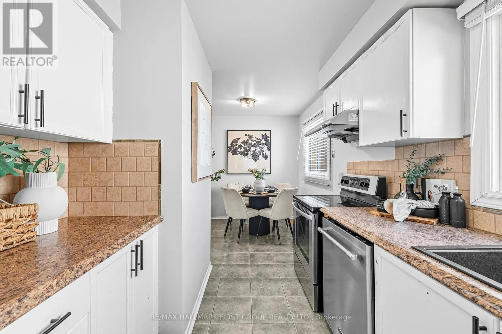 908 FAIRBANKS ROAD