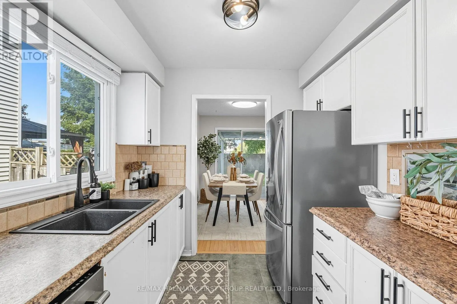 908 FAIRBANKS ROAD