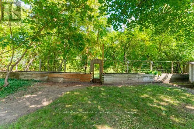 518 GRAND RIDGE DRIVE