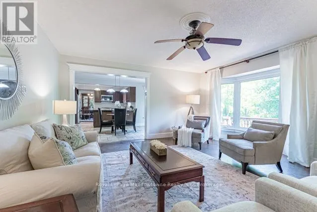 518 GRAND RIDGE DRIVE