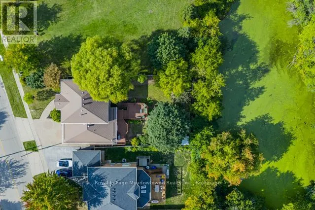 518 GRAND RIDGE DRIVE