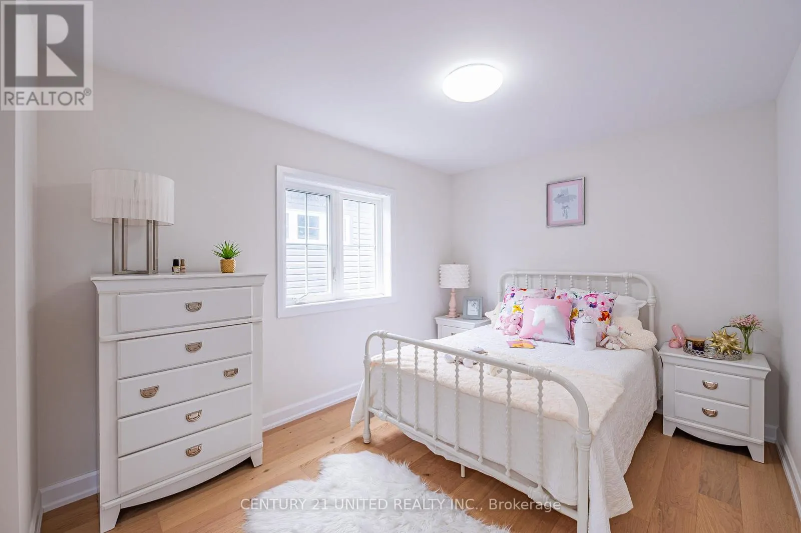 303 MULLIGHAN GARDENS