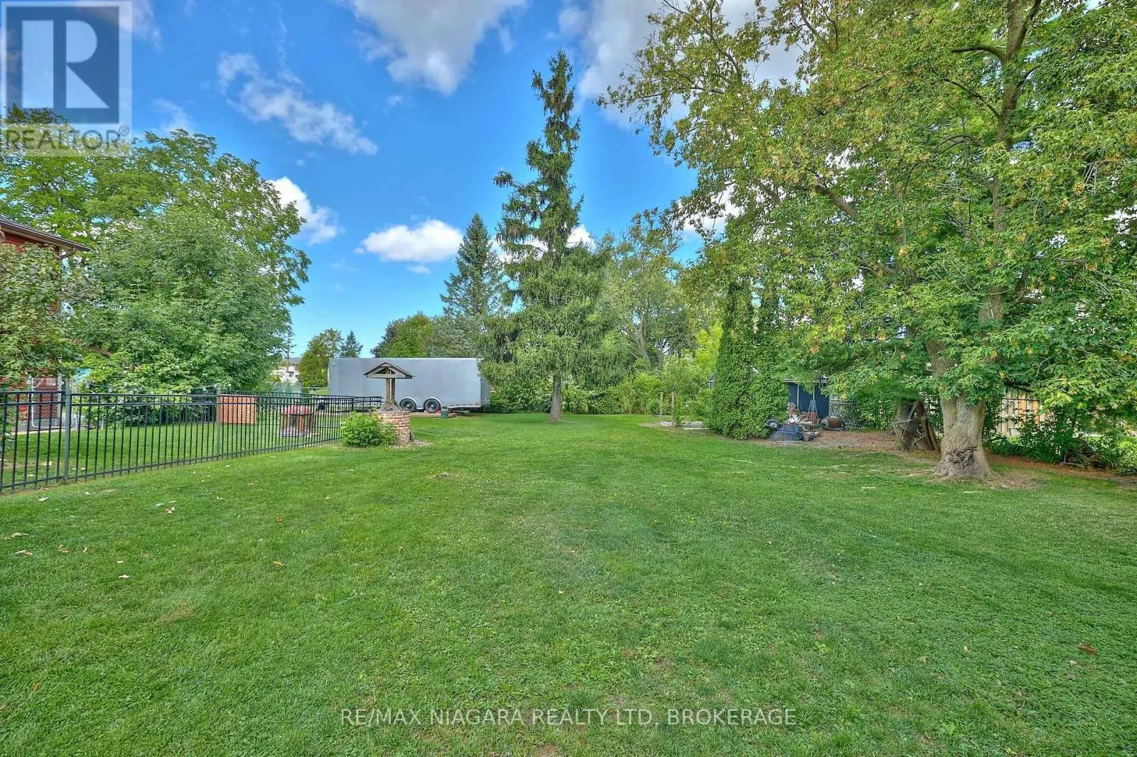 7060 GARNER ROAD