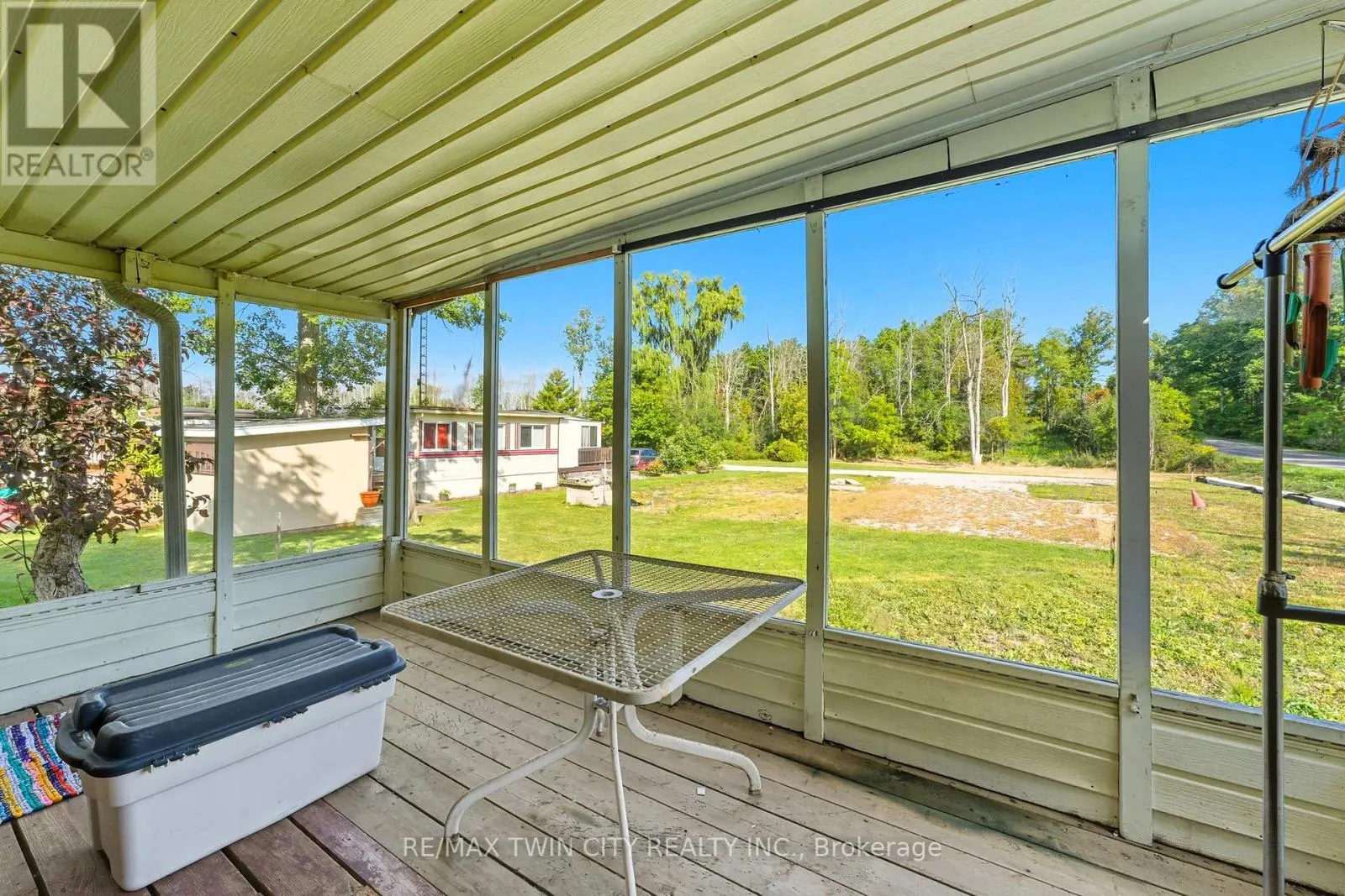 7 SUNVALLEY - 1429 SHEFFIELD ROAD