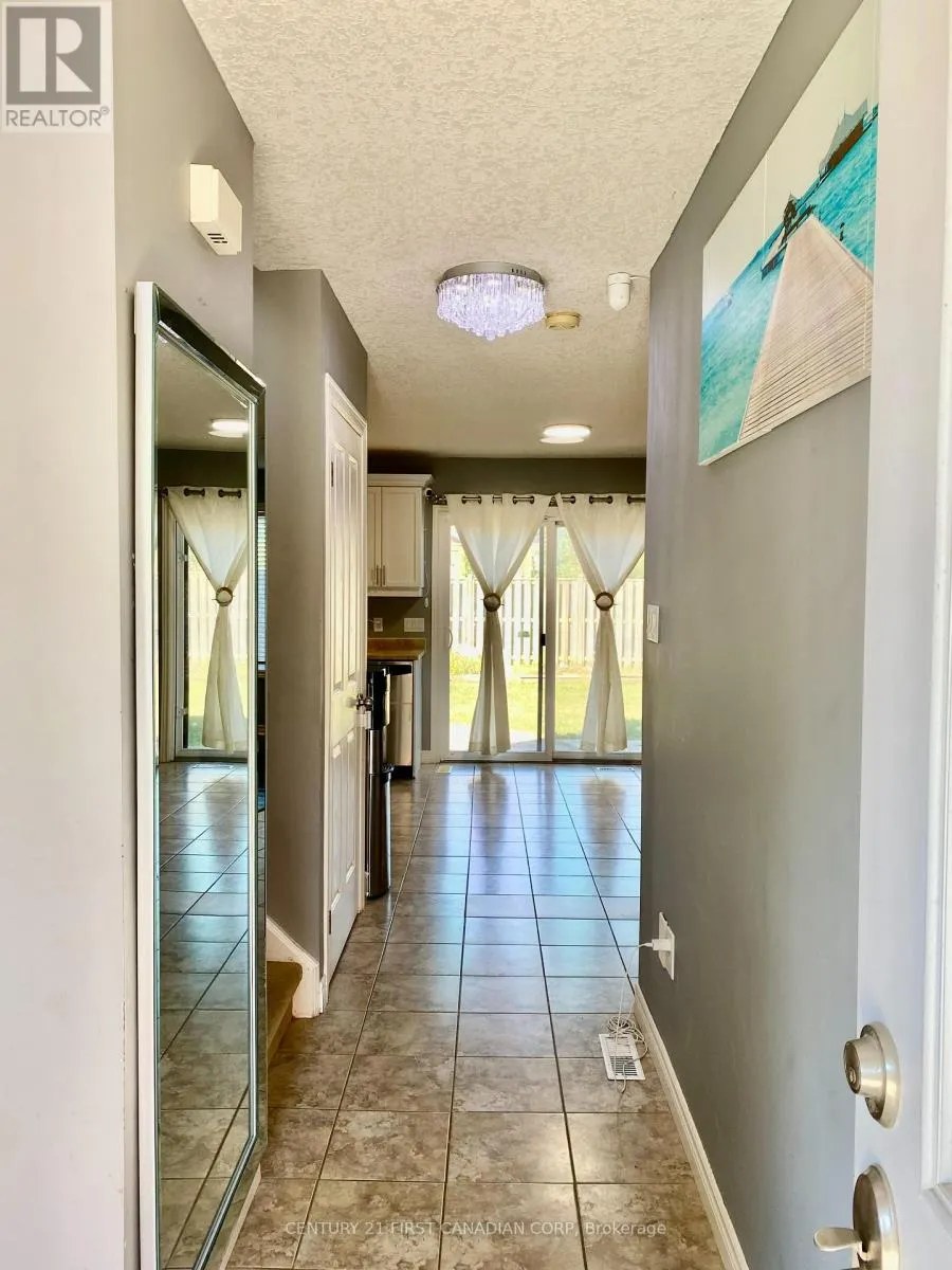 1678 BLACKMAPLE CRESCENT