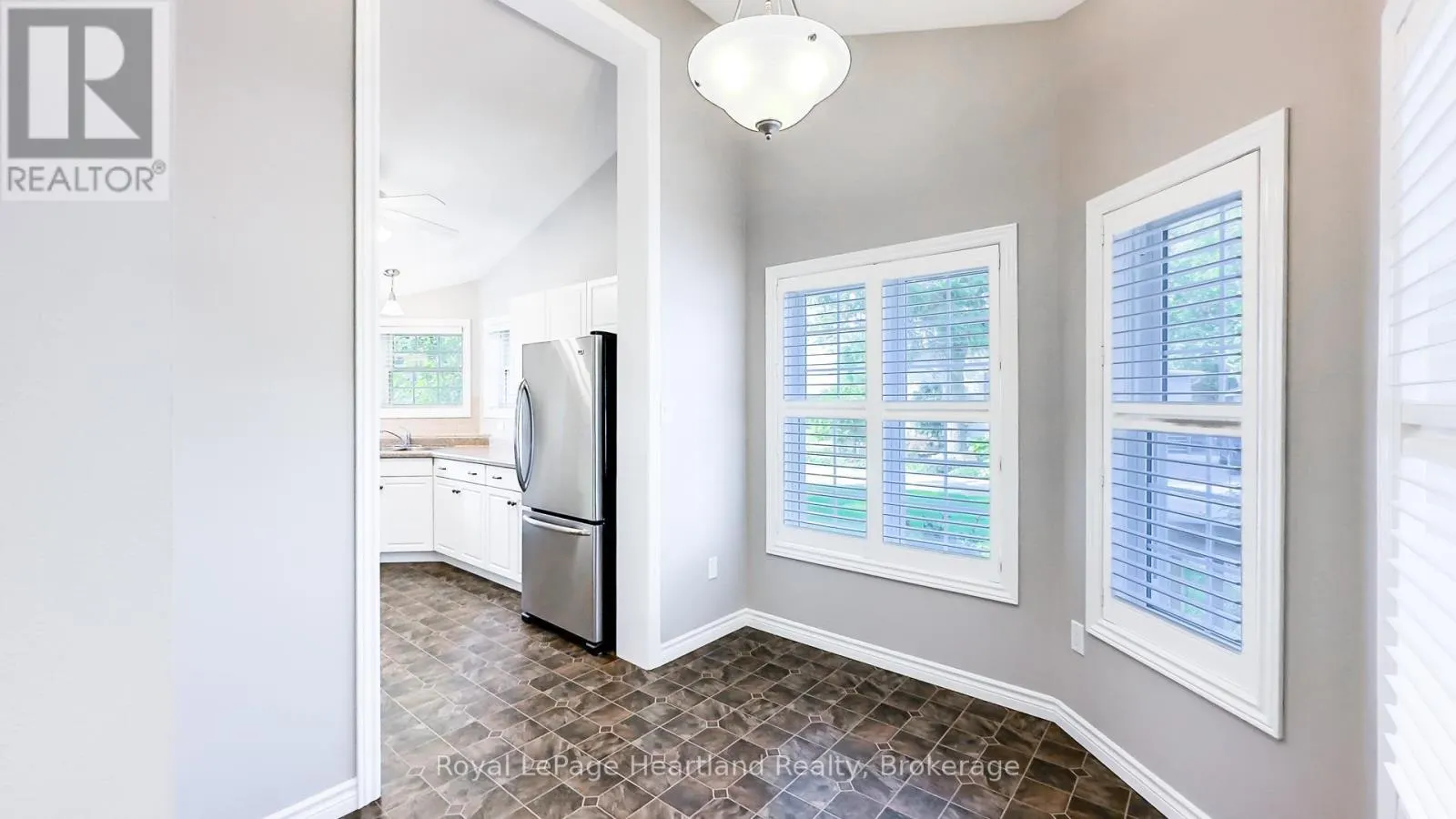 42 IROQUOIS LANE
