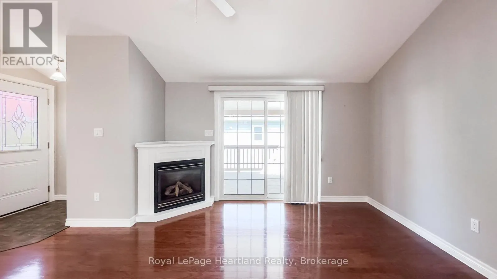 42 IROQUOIS LANE
