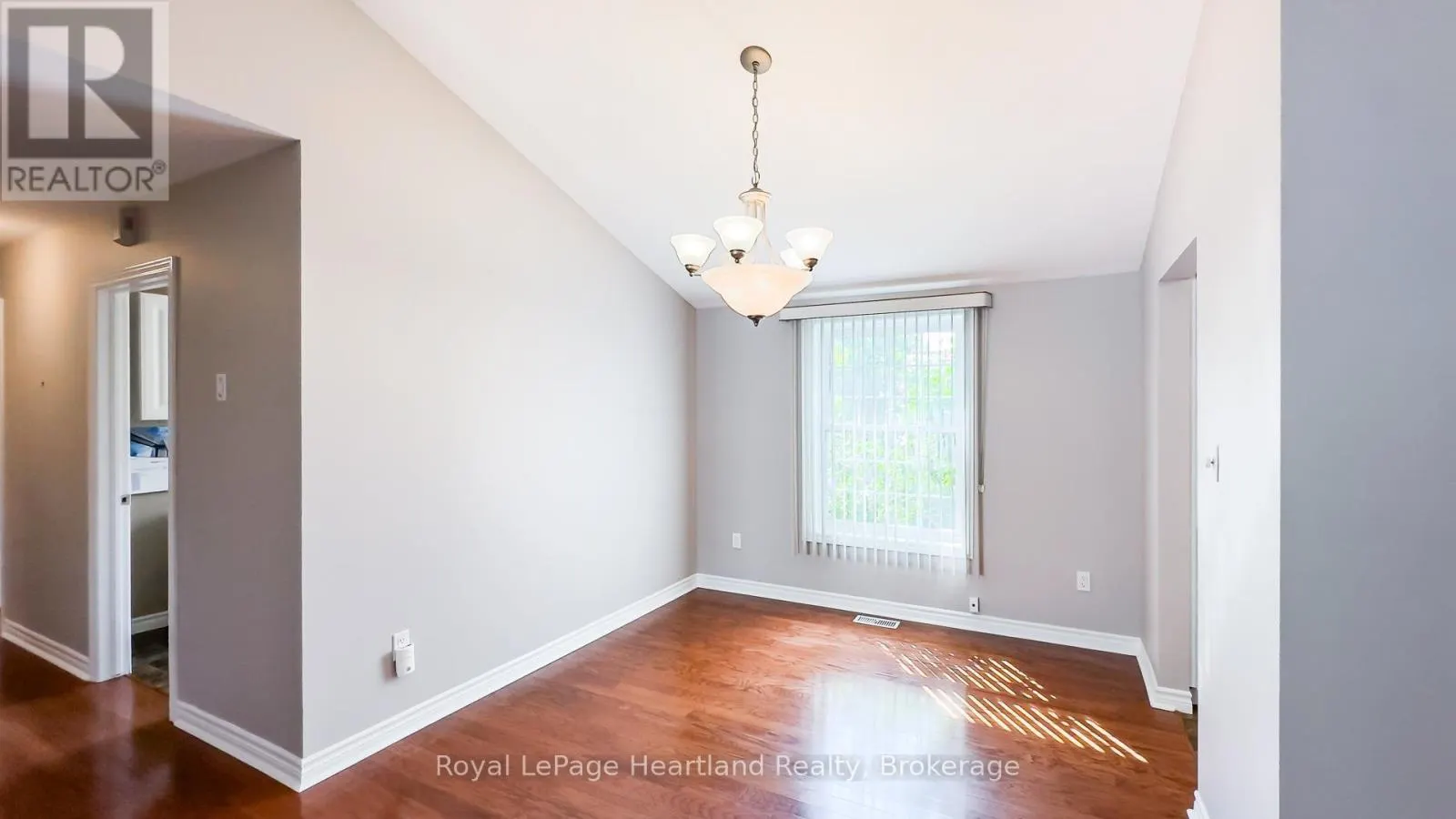 42 IROQUOIS LANE