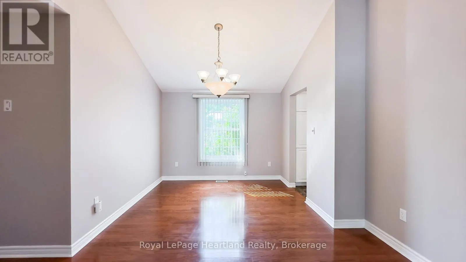 42 IROQUOIS LANE