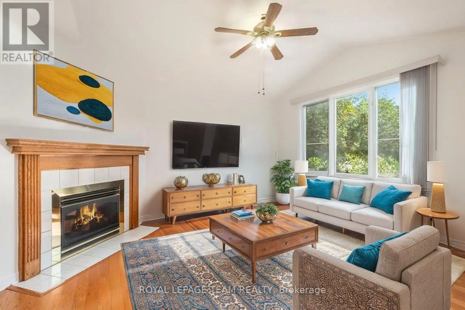 239 MARKLAND CRESCENT