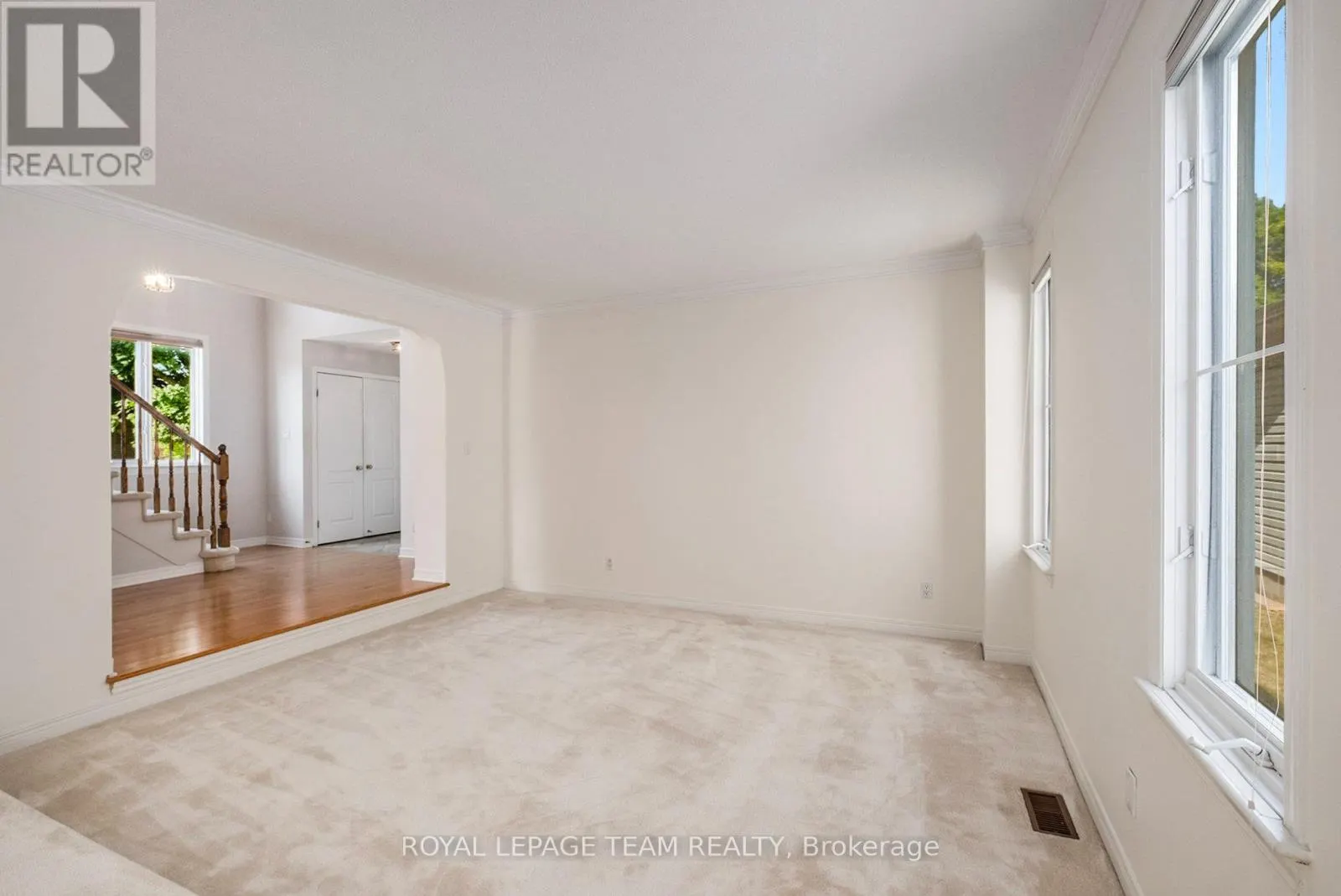 239 MARKLAND CRESCENT