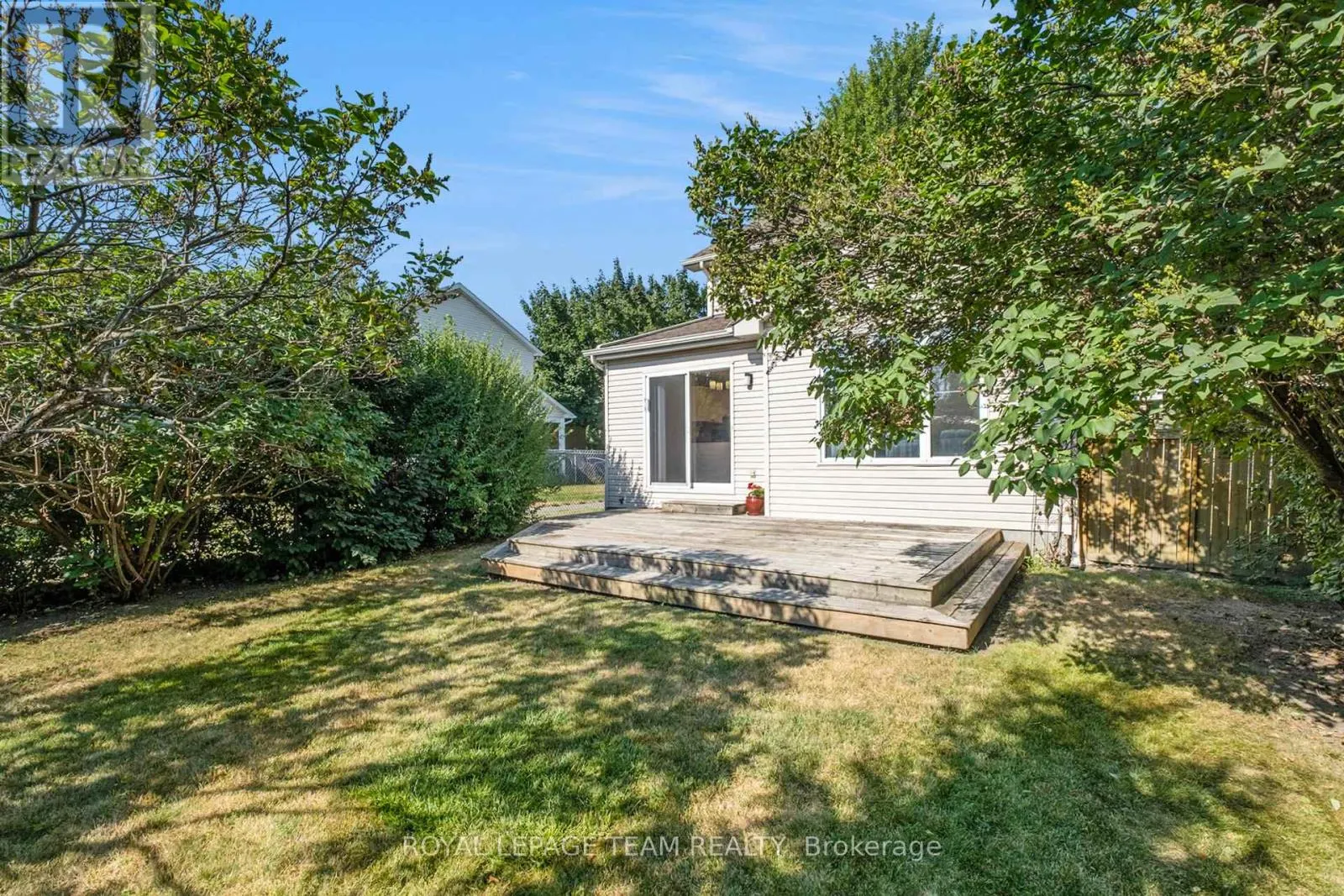 239 MARKLAND CRESCENT