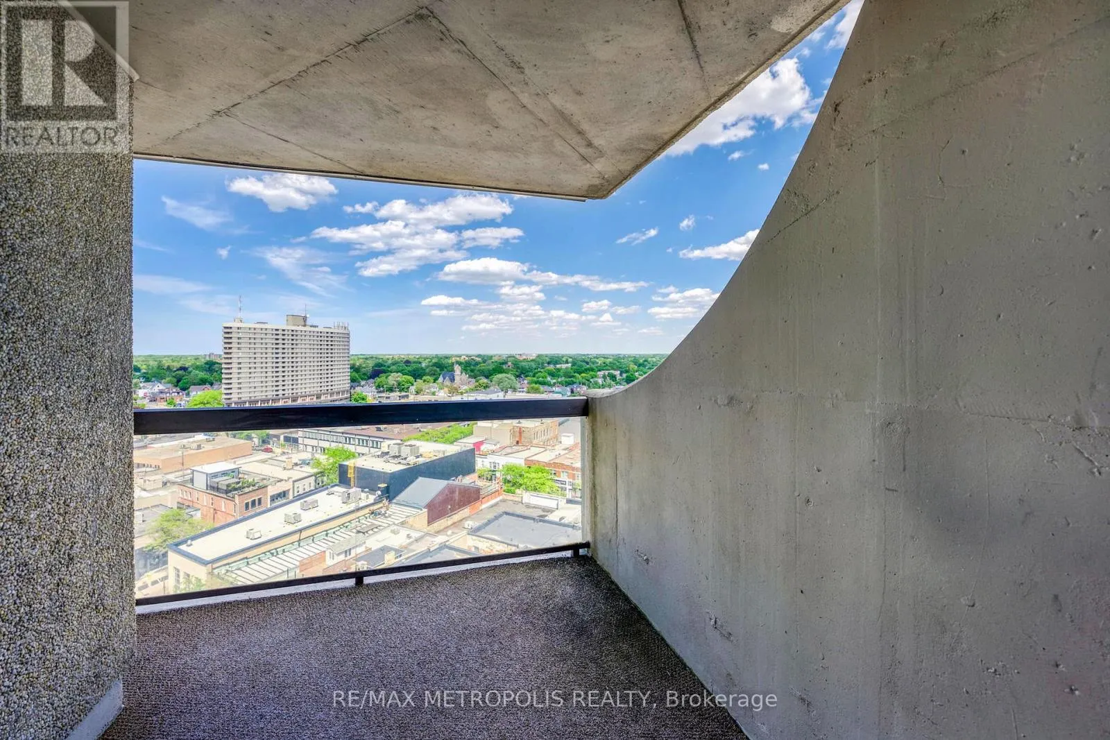 1408 - 155 FRONT STREET N