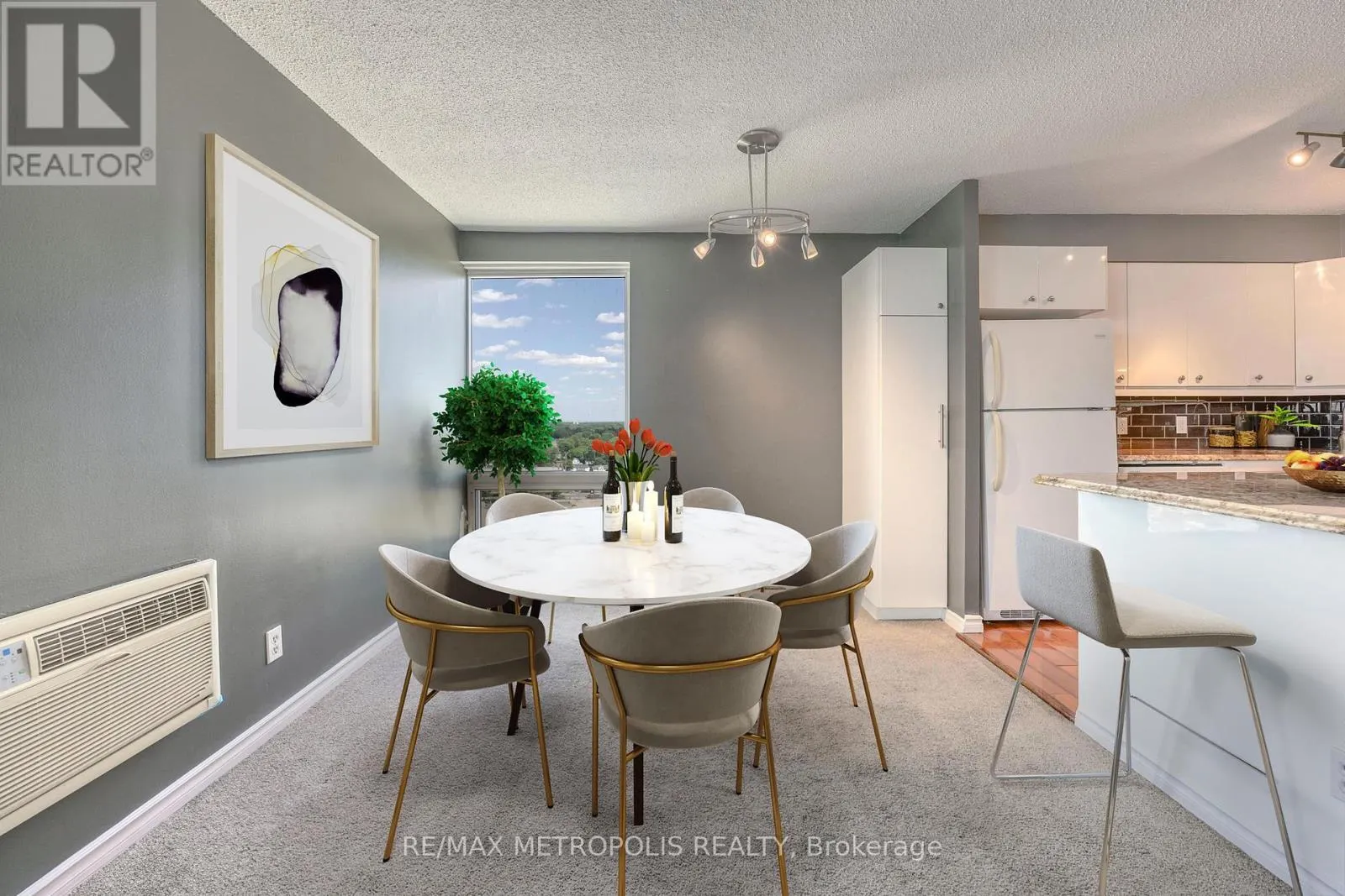 1408 - 155 FRONT STREET N