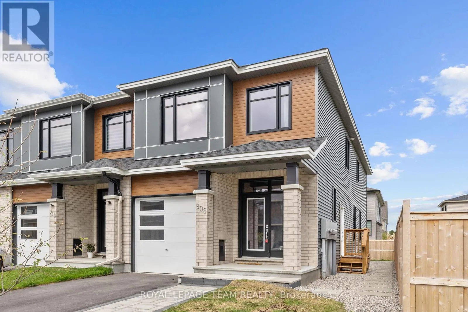 B - 908 CLARKIA STREET