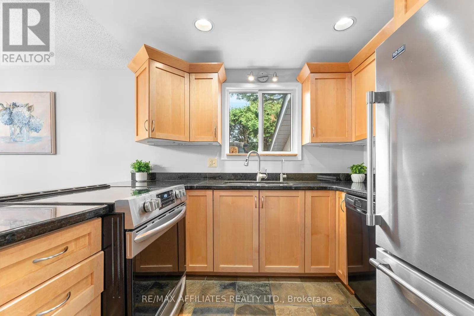 1278 BAYVIEW DRIVE