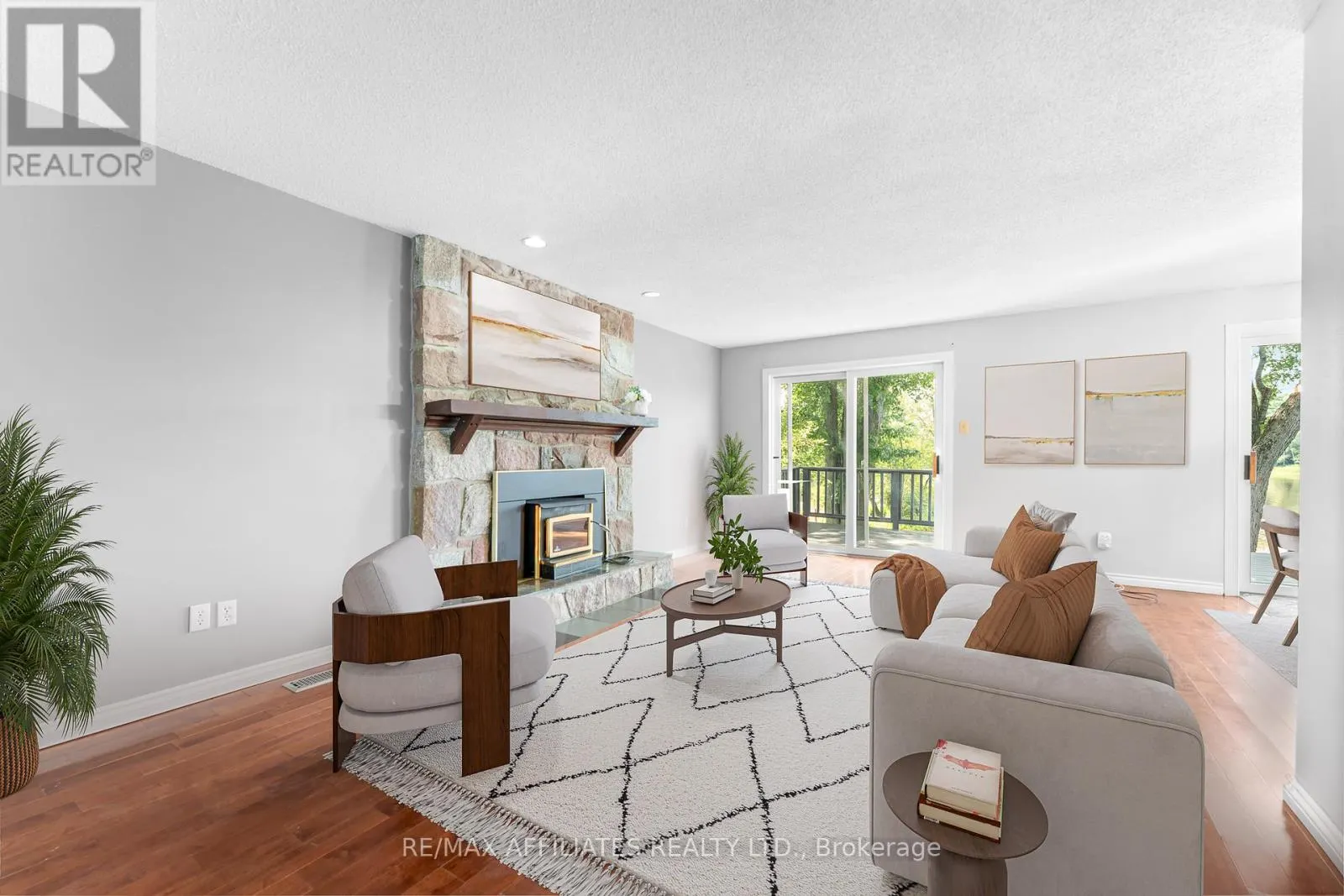 1278 BAYVIEW DRIVE