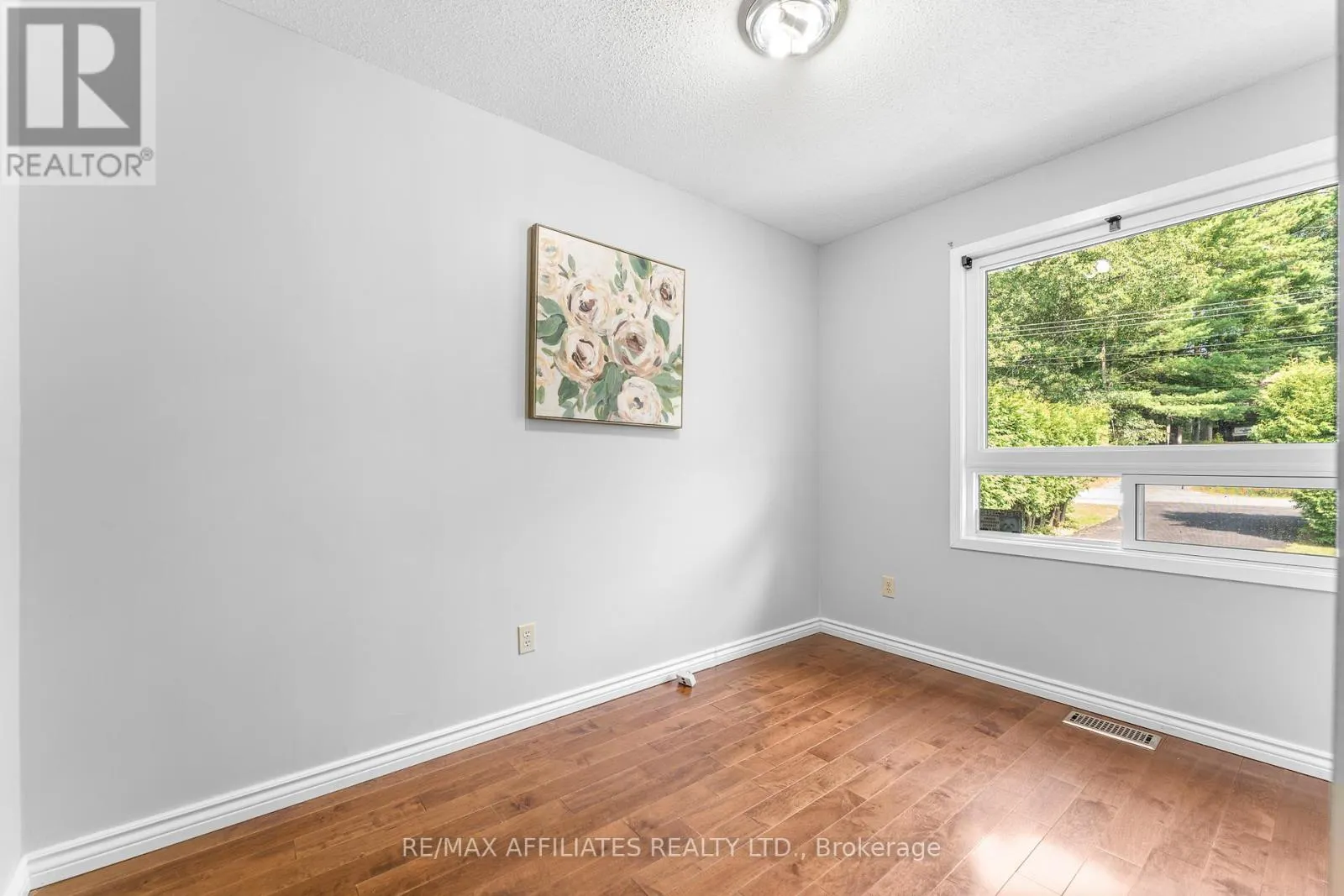 1278 BAYVIEW DRIVE