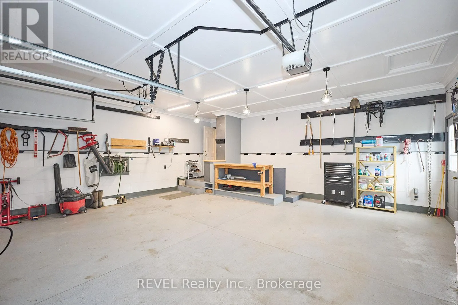 354 DOAN'S RIDGE ROAD