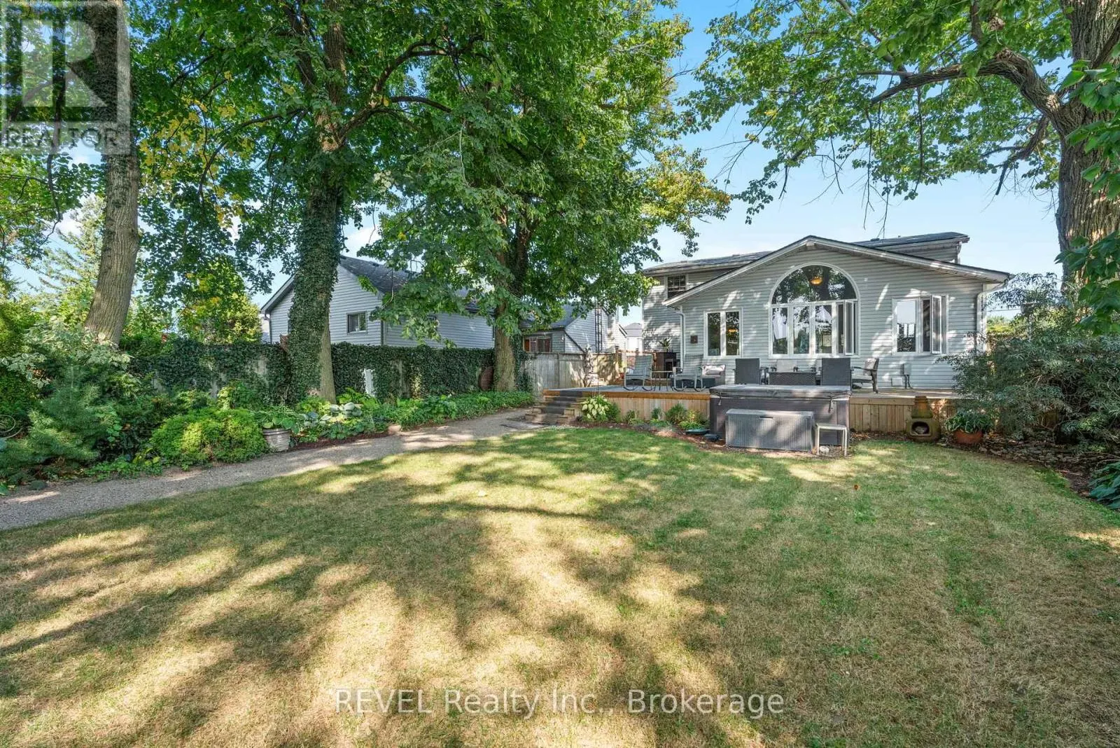 6431 MONTROSE ROAD