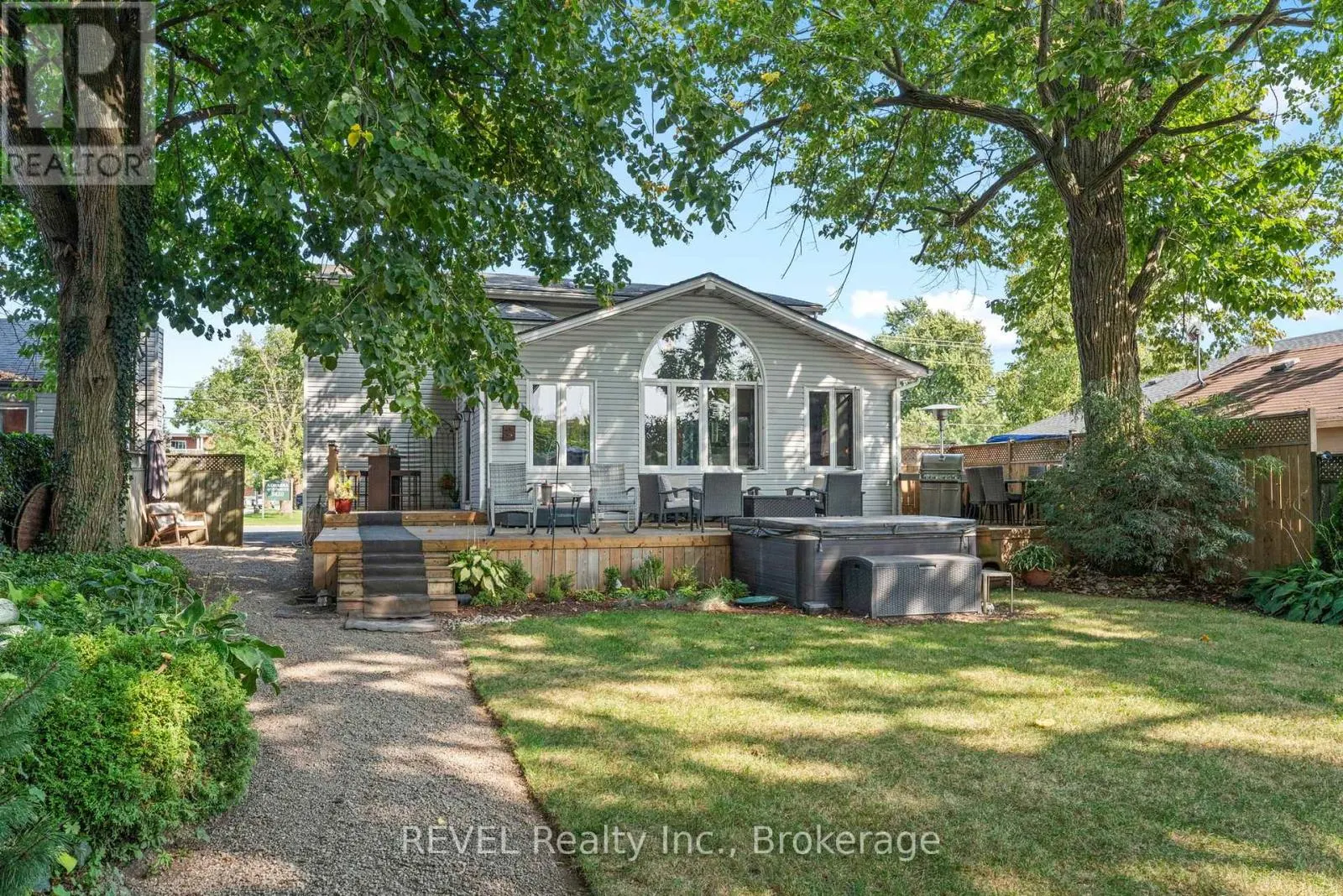 6431 MONTROSE ROAD