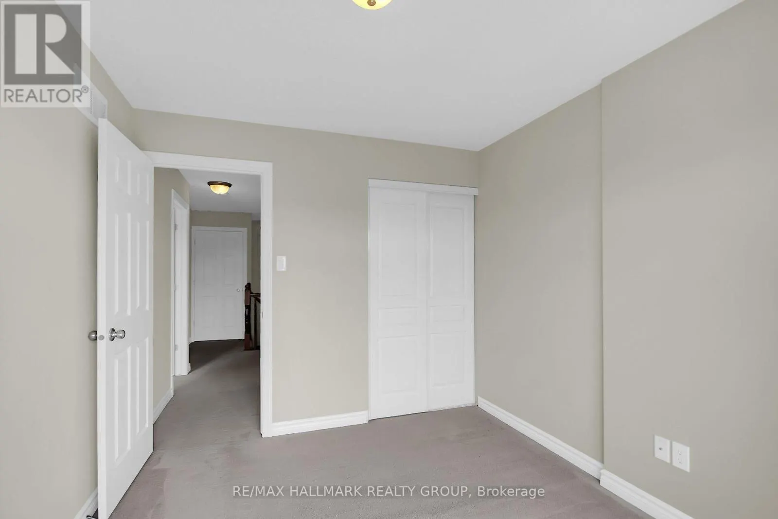 240 LEATHER LEAF TERRACE