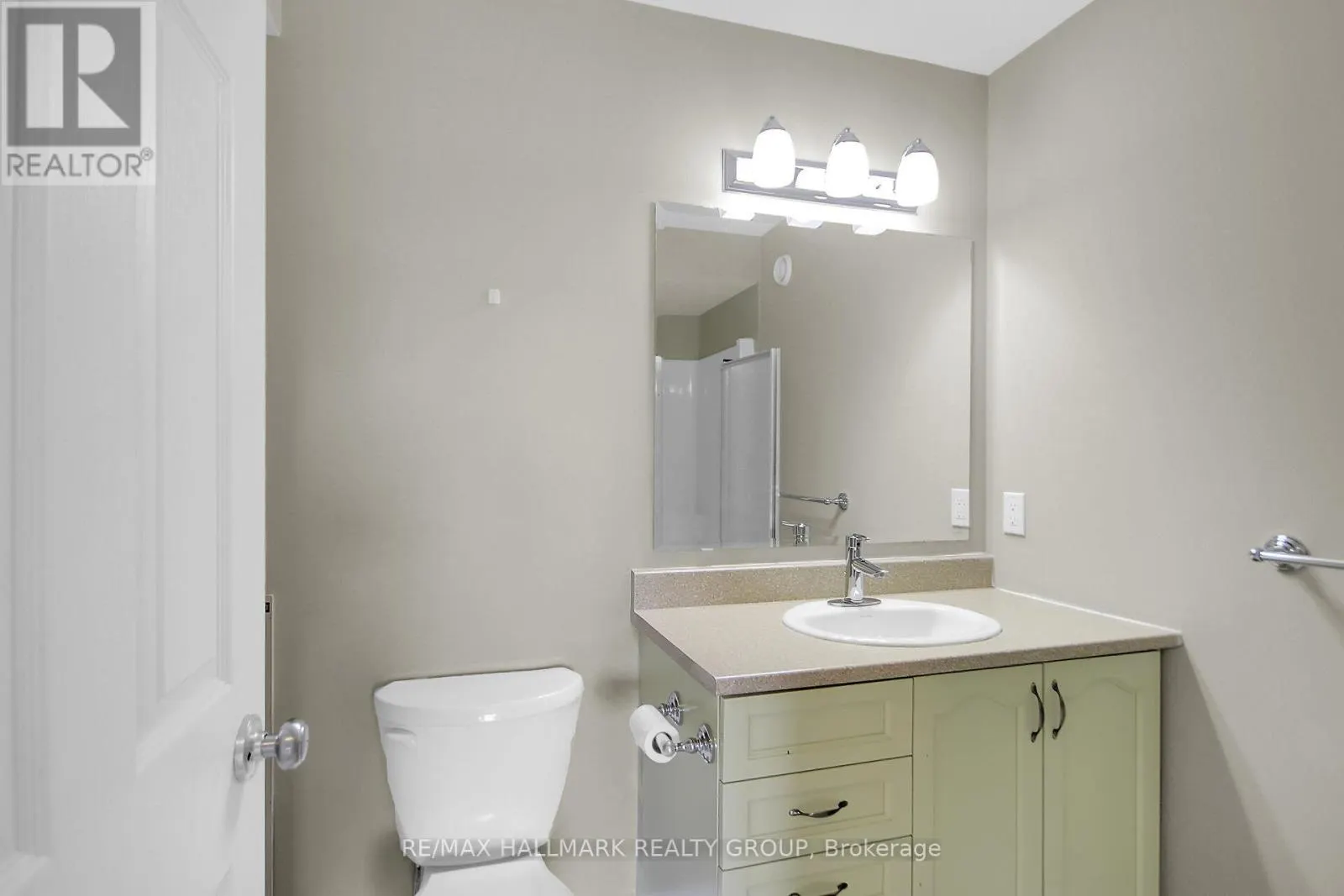 240 LEATHER LEAF TERRACE