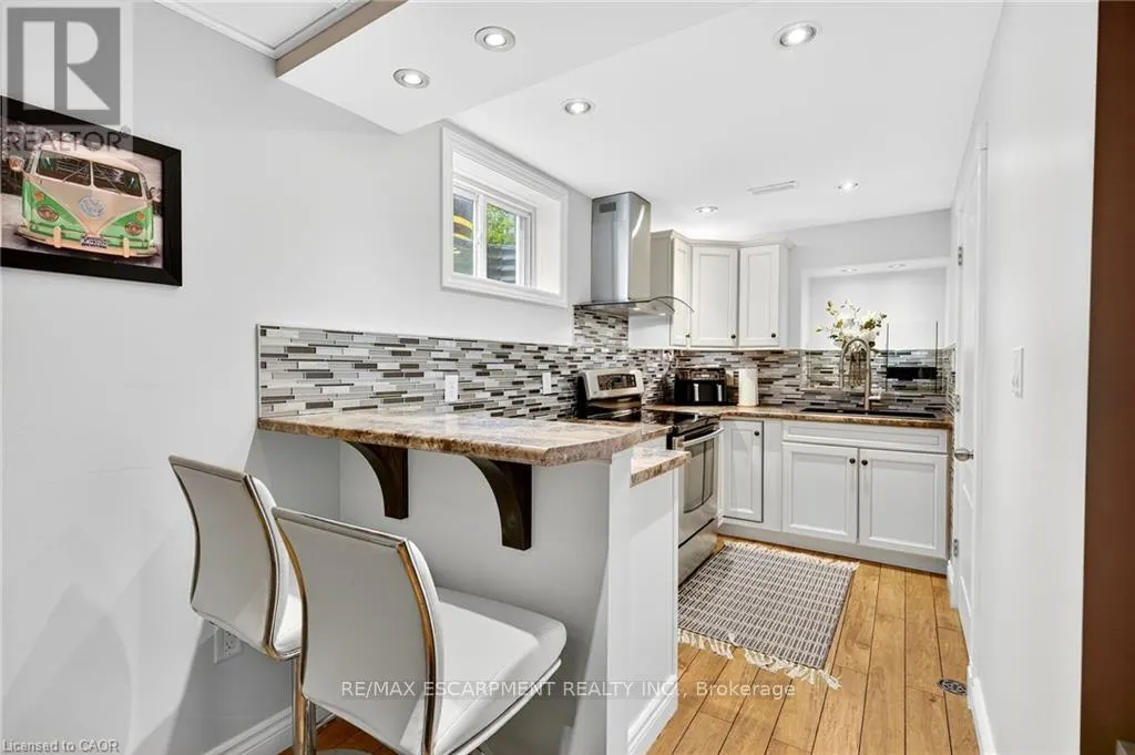 39 WILBUR DRIVE