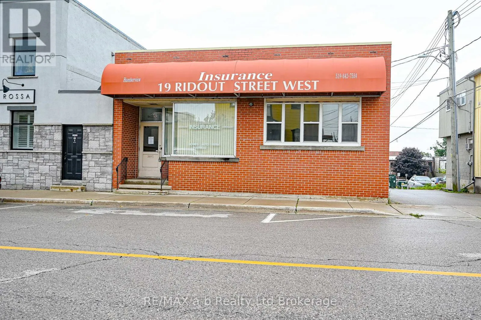 19 RIDOUT STREET W