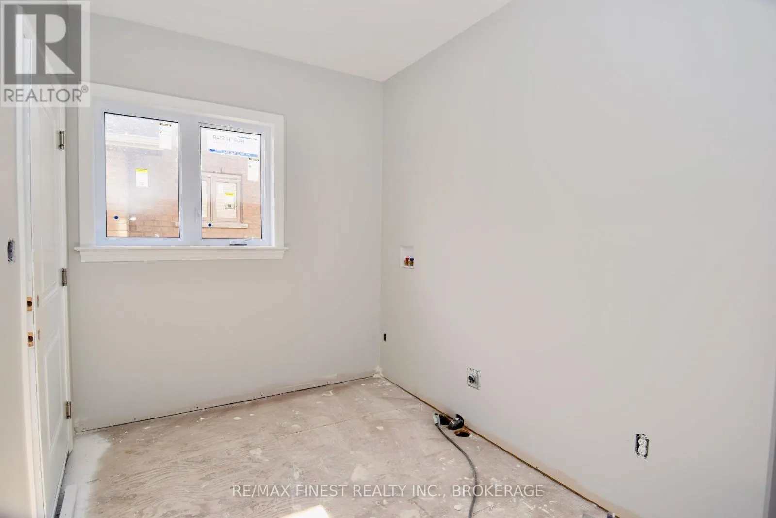 192 CHERRYWOOD PARKWAY