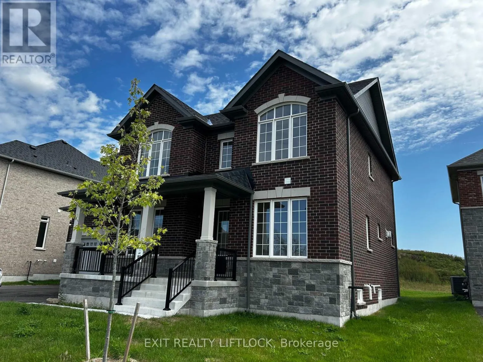 61 GOLDEN MEADOWS DRIVE