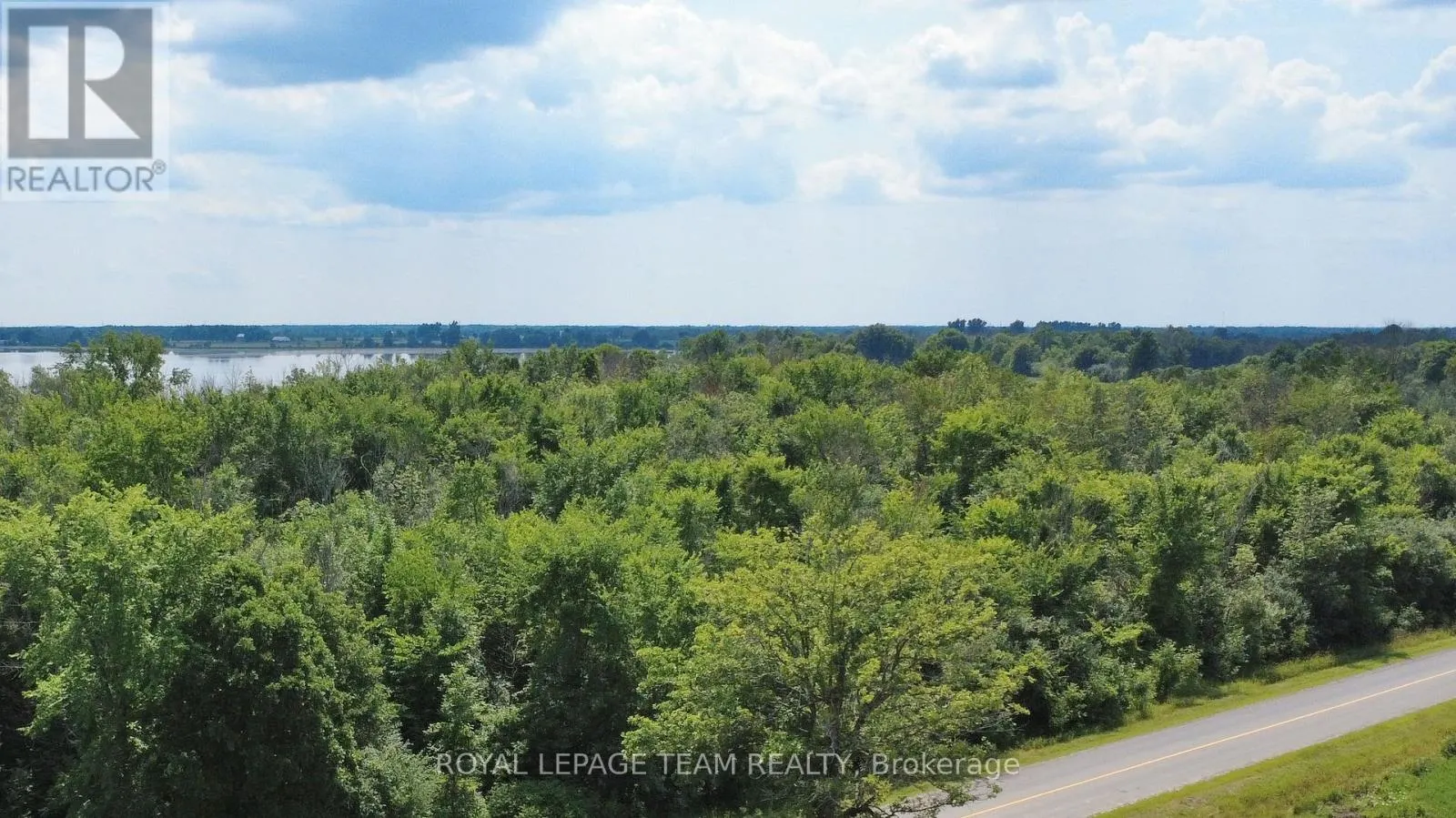 00 RIDEAU RIVER ROAD