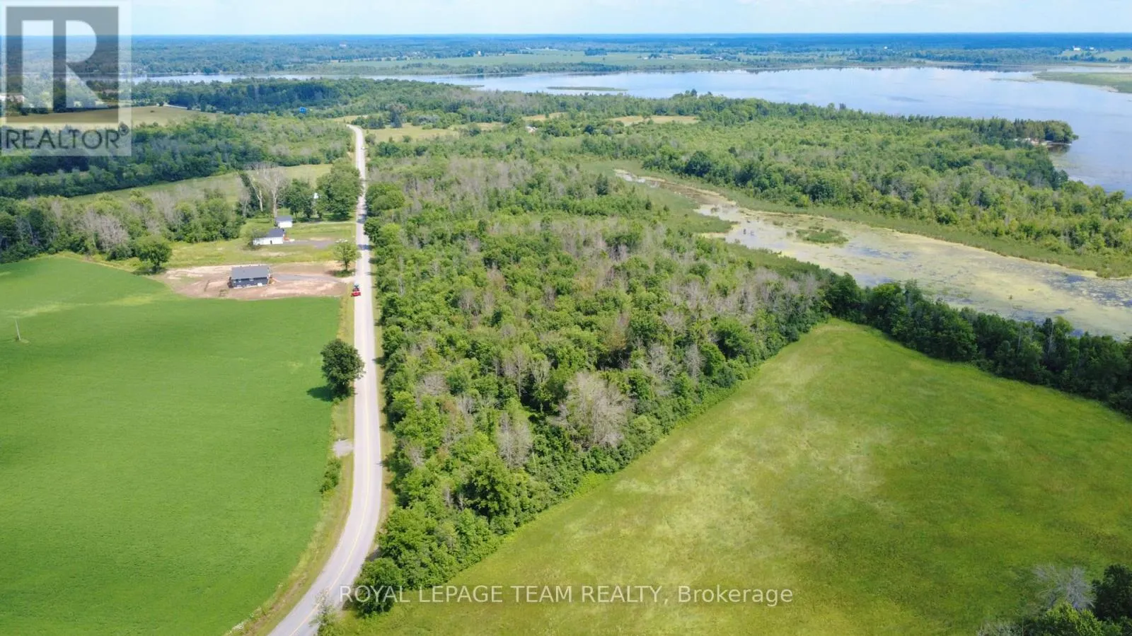 00 RIDEAU RIVER ROAD
