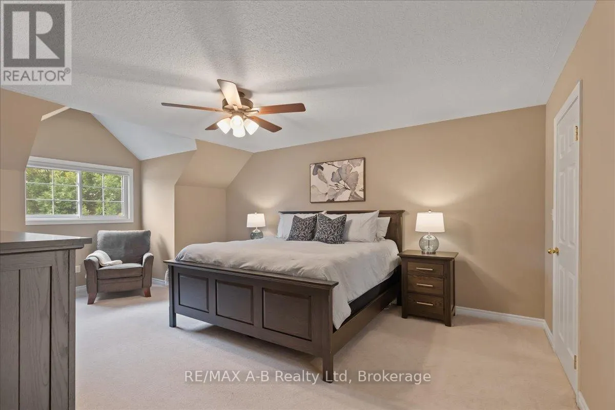 214 JORDAN CRESCENT