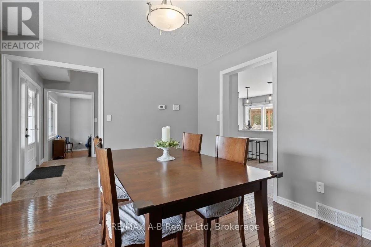 214 JORDAN CRESCENT