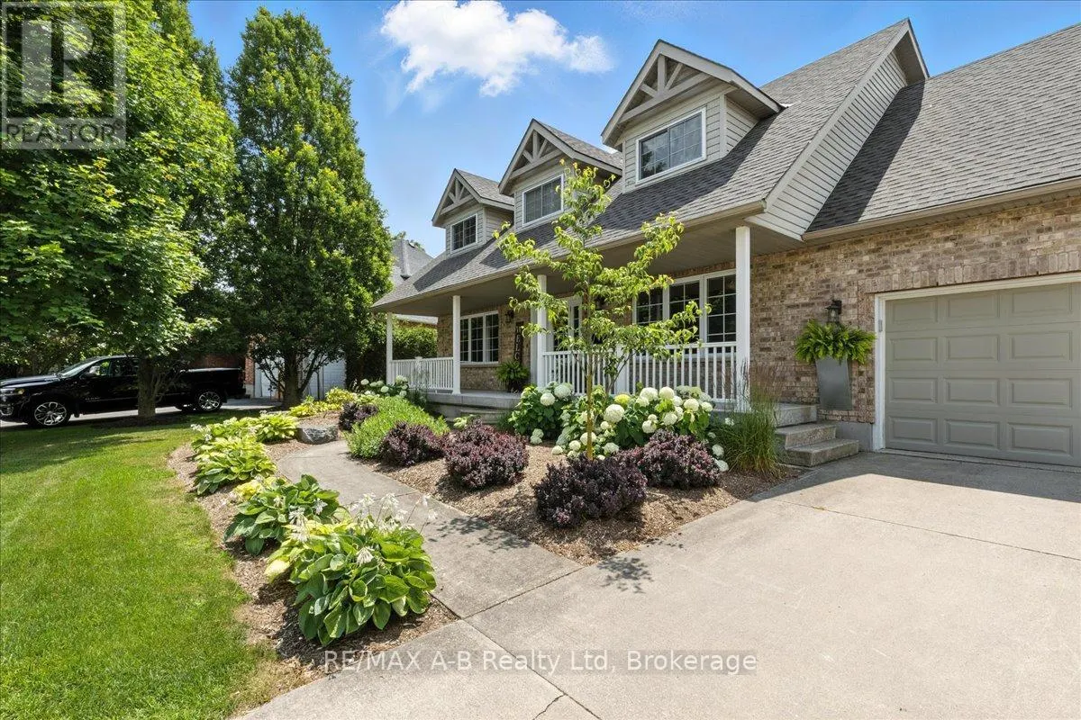 214 JORDAN CRESCENT
